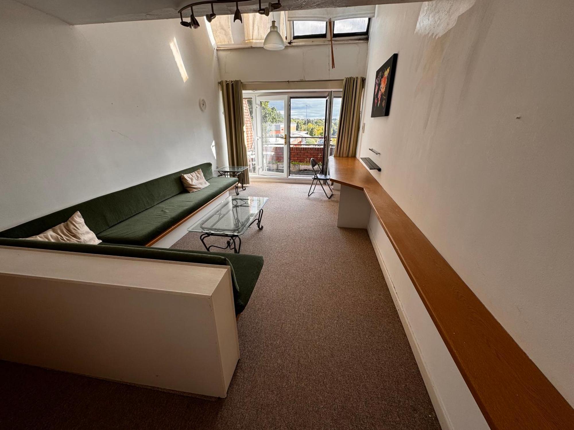 Two-Bedroom Flat Close To Uni & Shopping Center With Free Parking Coventry Exterior photo